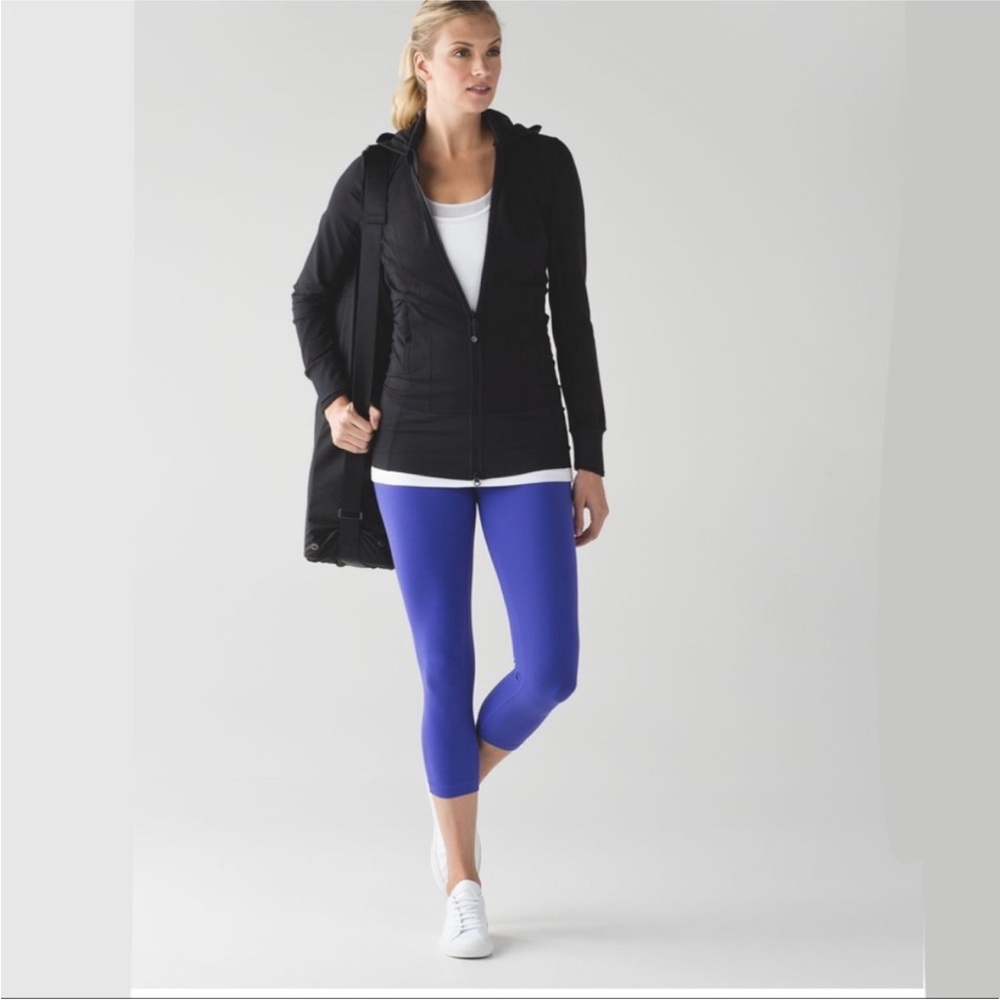 Lululemon Cropped Align Fold-over Leggings in Purple